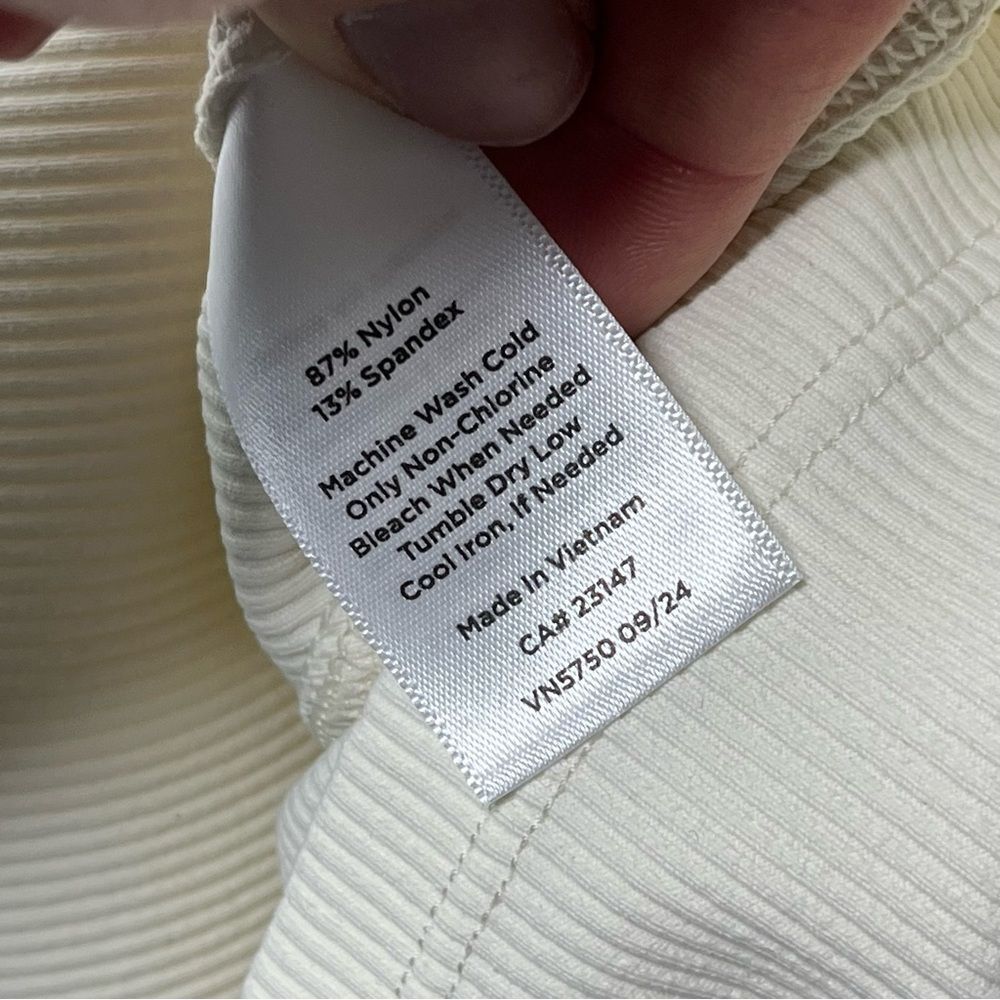 Talbots Contour Stretch Ribbed Tank S - Picture 5 of 6